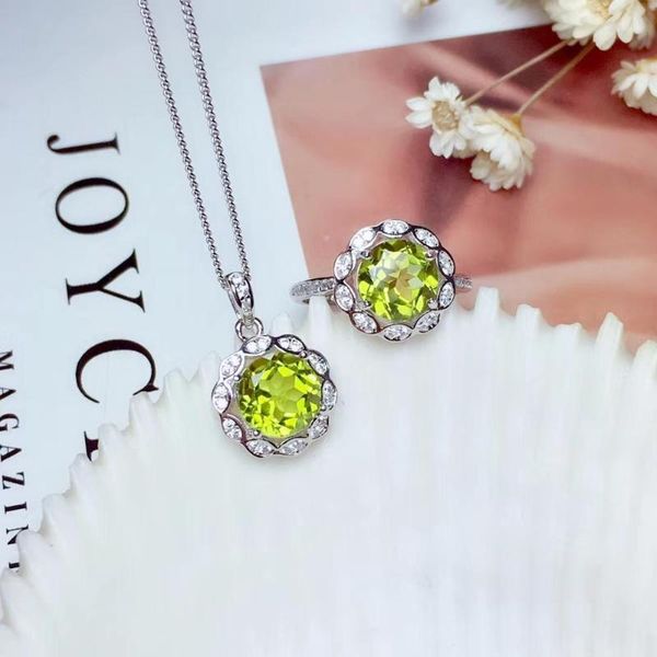 charming green peridot gemstone ring and necklace with silver selling gift style bracelet, earrings &, Black
charming green peridot gemstone ring and necklace with silver selling gift style bracelet, earrings &, Black