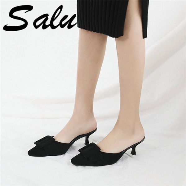 salu 2021 large size 33-43 sandals fashion shallow thin heels solid explosion shoes suede leather slippers, Black
salu 2021 large size 33-43 sandals fashion shallow thin heels solid explosion shoes suede leather slippers, Black