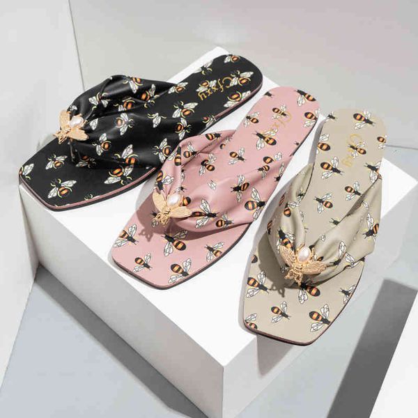 sandals high summer slipper for women, tiny bee print shoes, open-toed, beach sandals slippers anti-slip i0cl, Black
sandals high summer slipper for women, tiny bee print shoes, open-toed, beach sandals slippers anti-slip i0cl, Black