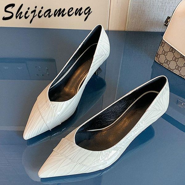 spring 2021 model pointed lens surface layer cowhide high-heeled shoes women shallow fashion single shoe dress, Black
spring 2021 model pointed lens surface layer cowhide high-heeled shoes women shallow fashion single shoe dress, Black