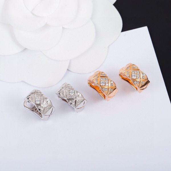 2021 fashion style clip earring with diamond in silver and rose gold plated for women wedding jewelry gift have box stamp ps3292, Golden
2021 fashion style clip earring with diamond in silver and rose gold plated for women wedding jewelry gift have box stamp ps3292, Golden