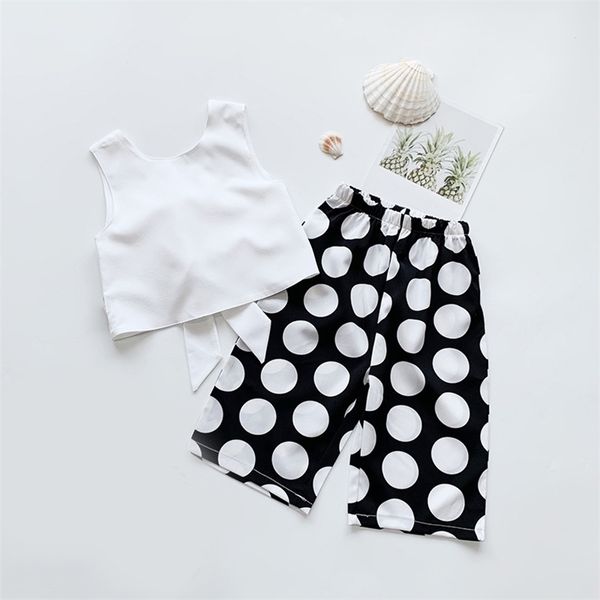 summer kids clothing girl sets sleeveless vest polka dot pants 2pcs children suit clothes baby 210528, White
summer kids clothing girl sets sleeveless vest polka dot pants 2pcs children suit clothes baby 210528, White