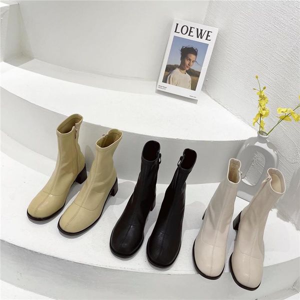 boots monmoira round toe slip on stretch pu ankle sock women 2021 med thick heel elegant solid short, Black
boots monmoira round toe slip on stretch pu ankle sock women 2021 med thick heel elegant solid short, Black