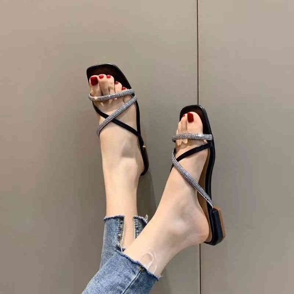 quality 062203 high white black silver cross strap slides flat sandals goat genuine leather skin
quality 062203 high white black silver cross strap slides flat sandals goat genuine leather skin