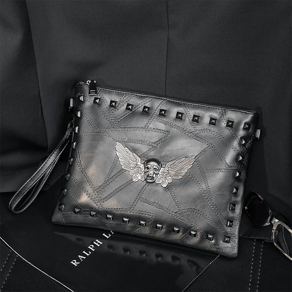wallet trendy rivet ghost handbag for men and women, Red;black
wallet trendy rivet ghost handbag for men and women, Red;black