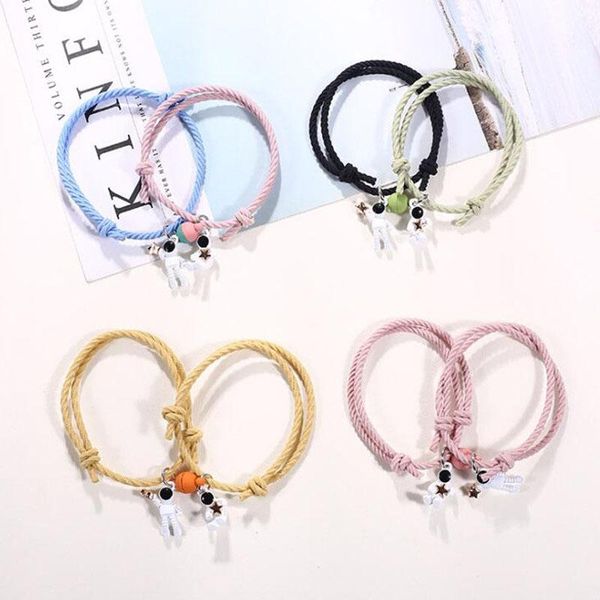 charm bracelets 2021 magnet couple bracelet star astronaut attractive fashion valentine's day jewelry gift 2 pieces/set, Golden;silver
charm bracelets 2021 magnet couple bracelet star astronaut attractive fashion valentine's day jewelry gift 2 pieces/set, Golden;silver