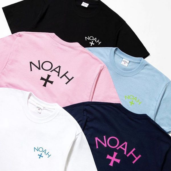 brand correct version 20ss noah expeditionary army cross front and back printed short sleeve lovers loose t-shirt, White;black
brand correct version 20ss noah expeditionary army cross front and back printed short sleeve lovers loose t-shirt, White;black