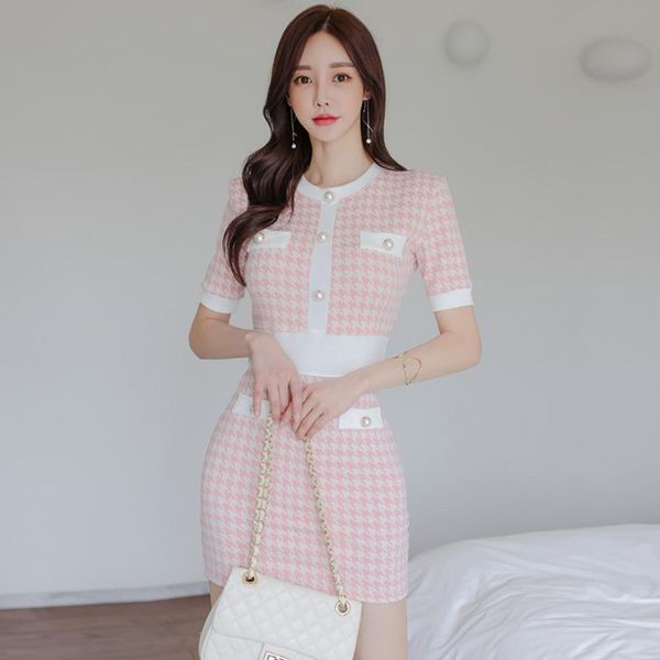 casual dresses houndstooth button knitted sweater dress bodycon mini vestidos korean summer women party robes elegant ropa mujer, Black;gray
casual dresses houndstooth button knitted sweater dress bodycon mini vestidos korean summer women party robes elegant ropa mujer, Black;gray