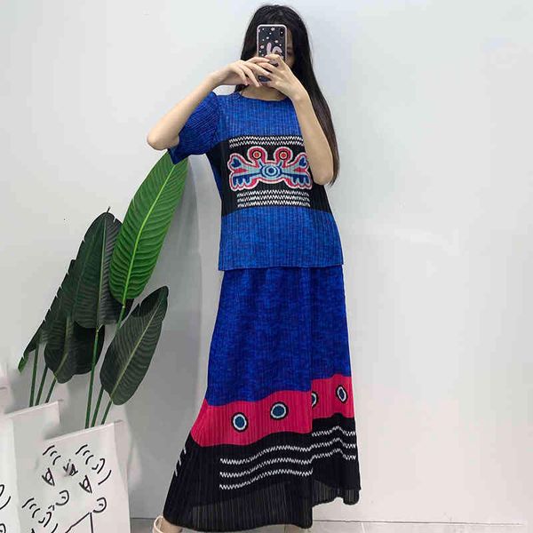 skirts spring summer miyake plissate two feminine pieces define high fashion from vintage aesthetic clothes line to straight skirt short, Black
skirts spring summer miyake plissate two feminine pieces define high fashion from vintage aesthetic clothes line to straight skirt short, Black