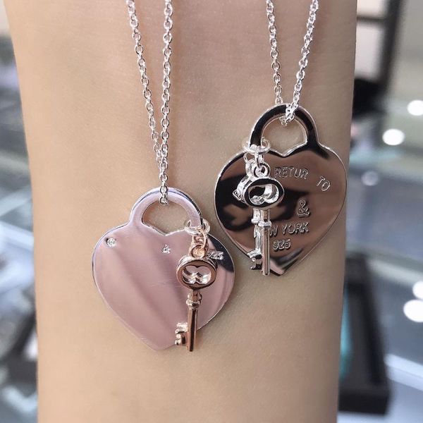 pendant necklaces wpb 100%925 original 1:1 logo key heart necklace tif luxury jewelry brand women selling trend, Silver
pendant necklaces wpb 100%925 original 1:1 logo key heart necklace tif luxury jewelry brand women selling trend, Silver