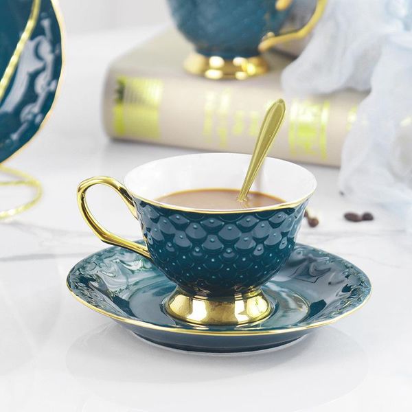 green creative fish scale coffee cup modern design gift ceramic mug with spoon couple turkish afternoon tea outline in gold cups & saucers
green creative fish scale coffee cup modern design gift ceramic mug with spoon couple turkish afternoon tea outline in gold cups & saucers
