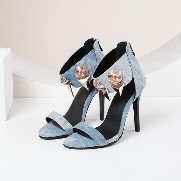 large size low sandals woman leather female shoe high heels 2021 summer big low-heeled studded comfort girls high-heeled closed, Black
large size low sandals woman leather female shoe high heels 2021 summer big low-heeled studded comfort girls high-heeled closed, Black