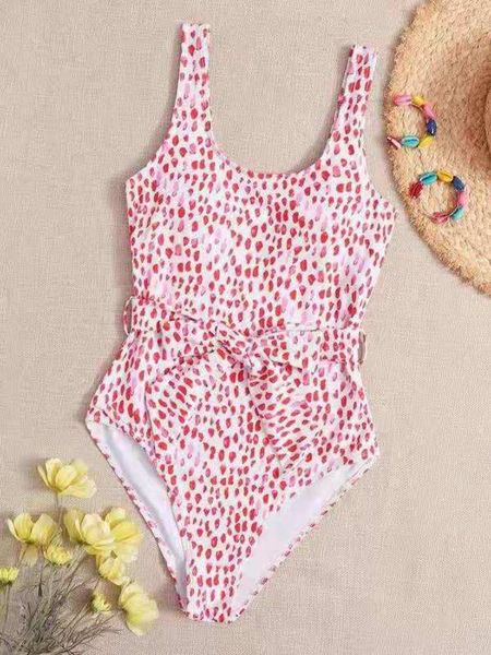 pink print one piece swimsuit conservative backless bikini xingcheng, White;black
pink print one piece swimsuit conservative backless bikini xingcheng, White;black