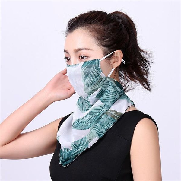 scarves mouth covering dustproof face mask triangle scarf neck gaiter hanging ear veil bandana, Blue;gray
scarves mouth covering dustproof face mask triangle scarf neck gaiter hanging ear veil bandana, Blue;gray