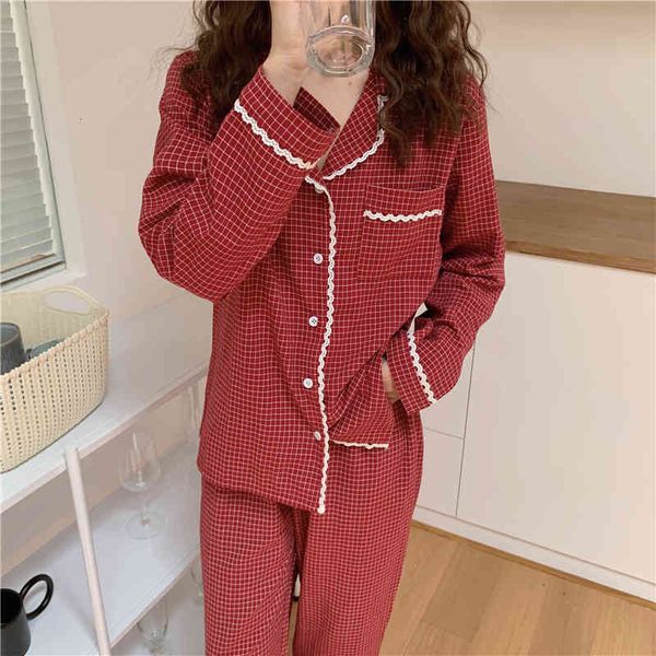 sleepwear two pieces suit lace retro plaid gentle nightwear sweet soft casual loose fashion long sleeves pajamas sets, Black;red
sleepwear two pieces suit lace retro plaid gentle nightwear sweet soft casual loose fashion long sleeves pajamas sets, Black;red
