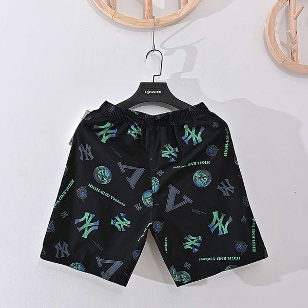 men's beach pants cotton wash casual capris shorts big head under size trend pajamas printing summer, White;black
men's beach pants cotton wash casual capris shorts big head under size trend pajamas printing summer, White;black