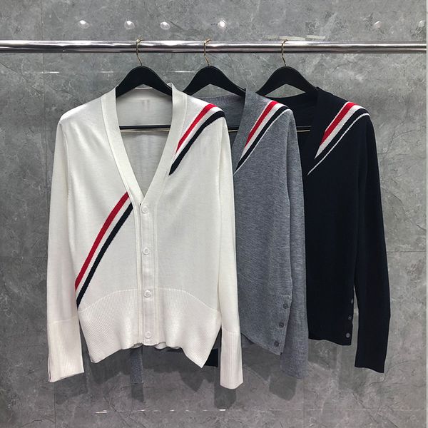 men's sweaters fashion brand men's tb thom sweater, v-neck tight knit jacket, striped spring and autumn casual coat, 2021, White;black
men's sweaters fashion brand men's tb thom sweater, v-neck tight knit jacket, striped spring and autumn casual coat, 2021, White;black