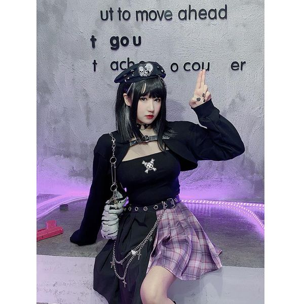 women's tracksuits japanese harajuku punk girls suit super short leather belt skull long sleeve crop asymmetric pleated plaid mini skir, Gray
women's tracksuits japanese harajuku punk girls suit super short leather belt skull long sleeve crop asymmetric pleated plaid mini skir, Gray