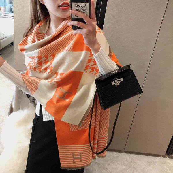70% off design scarf autumn and winter new color matching korean version versatile imitation cashmere women's fashion warm shawl thicke, Blue;gray
70% off design scarf autumn and winter new color matching korean version versatile imitation cashmere women's fashion warm shawl thicke, Blue;gray