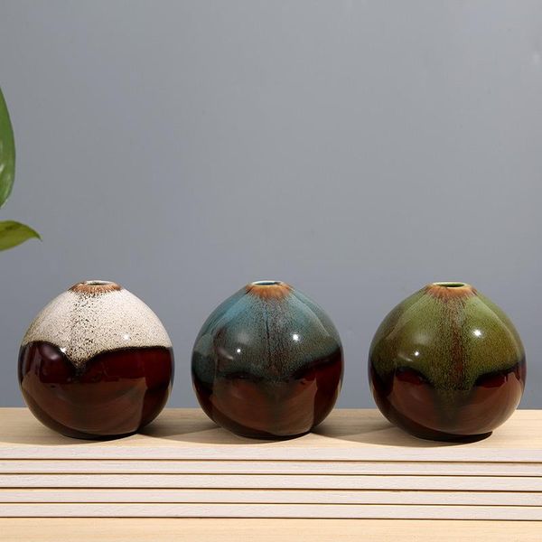 vases creative handmade ceramic retro desk / home decoration pure hand-painted craft vase
vases creative handmade ceramic retro desk / home decoration pure hand-painted craft vase