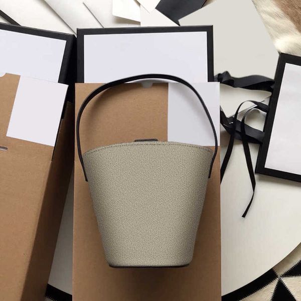 7a+designers new style tote bags come in many delicate forms 606193 the color of the raised case cell phone pocket fashion atmosphere fashio
7a+designers new style tote bags come in many delicate forms 606193 the color of the raised case cell phone pocket fashion atmosphere fashio