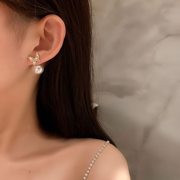 925 silver needle diamond butterfly pearl earrings senshi temperament net red fashion earrings fashion minority personality earrings
925 silver needle diamond butterfly pearl earrings senshi temperament net red fashion earrings fashion minority personality earrings