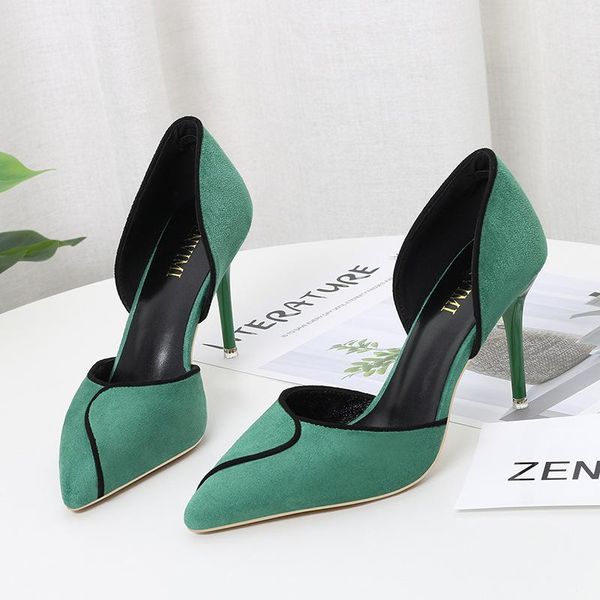 dress shoes women's shoe suede summer pointed high heels 2021 9cm high-heeled side of the empty ladies' sandals with hollow, Black
dress shoes women's shoe suede summer pointed high heels 2021 9cm high-heeled side of the empty ladies' sandals with hollow, Black