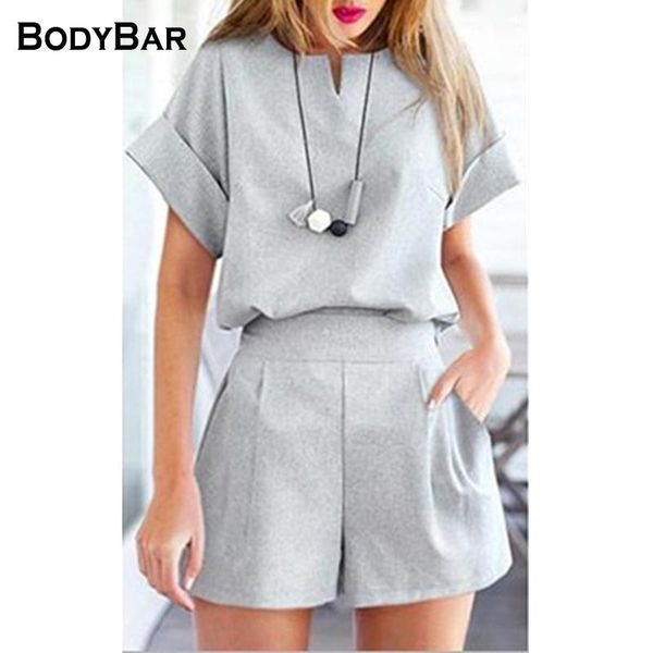 women's tracksuits 2021 ladies v-neck short-sleeved and pockes shorts two-piece plus size suit female summer 5xl casual short sleeved o, Gray
women's tracksuits 2021 ladies v-neck short-sleeved and pockes shorts two-piece plus size suit female summer 5xl casual short sleeved o, Gray