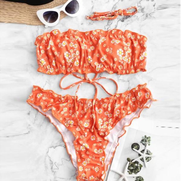 women's swimwear floral bikini 2021 pleated bandeau swimsuit female women mini thong set bather beachwear bathing suit #g3, White;black
women's swimwear floral bikini 2021 pleated bandeau swimsuit female women mini thong set bather beachwear bathing suit #g3, White;black