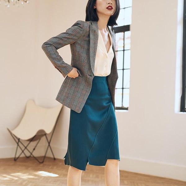checked one-button slim fit suit for women, fashionable style, good shape and easy to take care of women's suits & blazers, White;black
checked one-button slim fit suit for women, fashionable style, good shape and easy to take care of women's suits & blazers, White;black