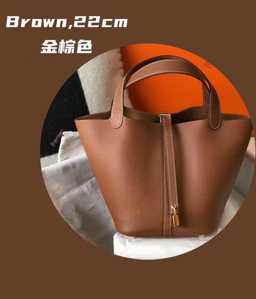 bags luxurys designers bag fashion classic black lady handbag genuine leather handbags size:large 22cm small 18cm
bags luxurys designers bag fashion classic black lady handbag genuine leather handbags size:large 22cm small 18cm