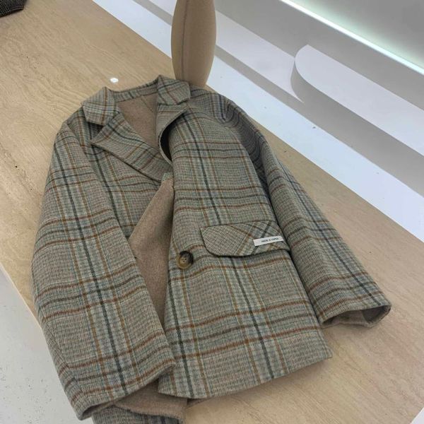 women's wool & blends double-faced cashmere double-breasted plaid suit jacket ladies 2021 autumn and winter korean retro, Black
women's wool & blends double-faced cashmere double-breasted plaid suit jacket ladies 2021 autumn and winter korean retro, Black