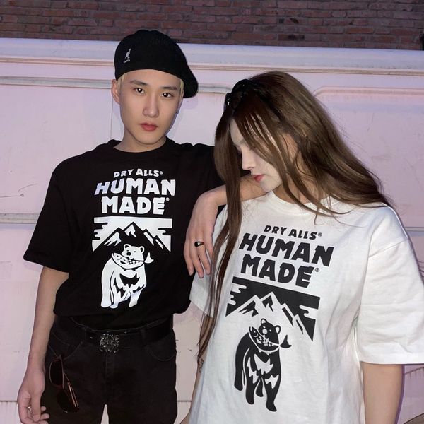 men's and women's short-sleeved t-shirts 100% cotton nigo human made 21ss snowfield series polar bear letter logo printing round n, White;black
men's and women's short-sleeved t-shirts 100% cotton nigo human made 21ss snowfield series polar bear letter logo printing round n, White;black