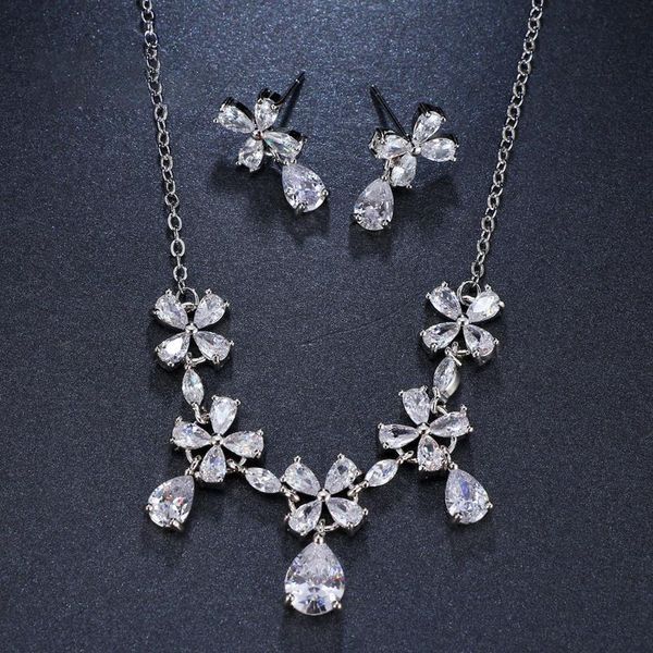 earrings & necklace luxury cz stone jewelry sets for women fashion bling flowers elegance bride gift, Silver
earrings & necklace luxury cz stone jewelry sets for women fashion bling flowers elegance bride gift, Silver