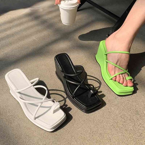 summer - women slipper outdoor narrow band sandal shoes ladies high wedges heel slides flip flop mujer, Black
summer - women slipper outdoor narrow band sandal shoes ladies high wedges heel slides flip flop mujer, Black
