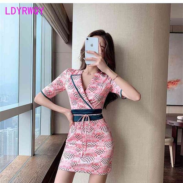summer turtleneck fashion short sleeve hip slim dress office lady polyester sheath 210603, Black;gray
summer turtleneck fashion short sleeve hip slim dress office lady polyester sheath 210603, Black;gray