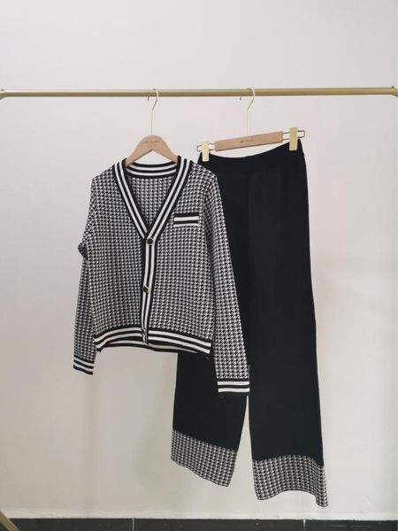 women's two piece pants women's suit 2021 autumn fashion plaid cardigan +high waist wide leg two-piece korean style temperament kni, White
women's two piece pants women's suit 2021 autumn fashion plaid cardigan +high waist wide leg two-piece korean style temperament kni, White