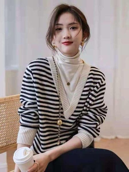 women's sweaters cmaz high collar fake two pieces autumn and winter warm western style needle, White;black
women's sweaters cmaz high collar fake two pieces autumn and winter warm western style needle, White;black