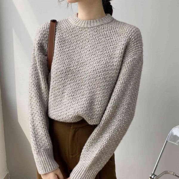 women's sweaters winter and pullovers o-neck long sleeve casual solid loose cool pull femme qi3l, White;black
women's sweaters winter and pullovers o-neck long sleeve casual solid loose cool pull femme qi3l, White;black