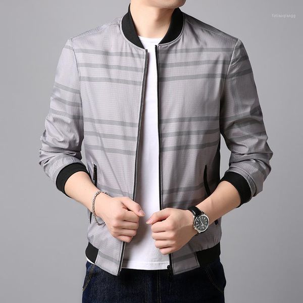 men's jackets spring autumn windbreaker clothing outwear fashion casual baseball collar coat england style comfortable, Black;brown
men's jackets spring autumn windbreaker clothing outwear fashion casual baseball collar coat england style comfortable, Black;brown