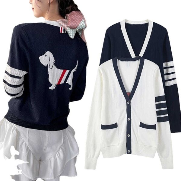 2021 autumn tb four bar back dog v-neck knitted long sleeve cardigan striped wool coat women, Black
2021 autumn tb four bar back dog v-neck knitted long sleeve cardigan striped wool coat women, Black