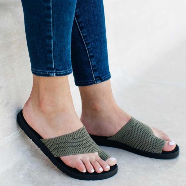 slippers sandals for women summer casual beach open-toe shoes indoor solid basic t-tied leisure slipper, Black
slippers sandals for women summer casual beach open-toe shoes indoor solid basic t-tied leisure slipper, Black