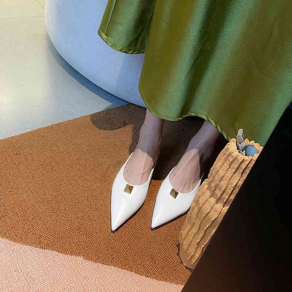 slippers closed-toe women's summer wear 21 new fashion rivet leather pointed-toe low heel lazy half kq5i, Black
slippers closed-toe women's summer wear 21 new fashion rivet leather pointed-toe low heel lazy half kq5i, Black