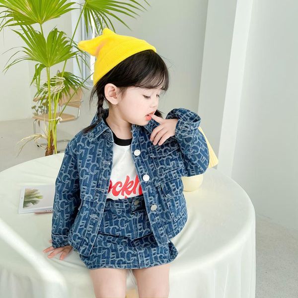 clothing sets fashion letter pattern girls denim turn-down collar coats and skirts 2 pieces 0-7 years old spring autumn kids clothes, White
clothing sets fashion letter pattern girls denim turn-down collar coats and skirts 2 pieces 0-7 years old spring autumn kids clothes, White