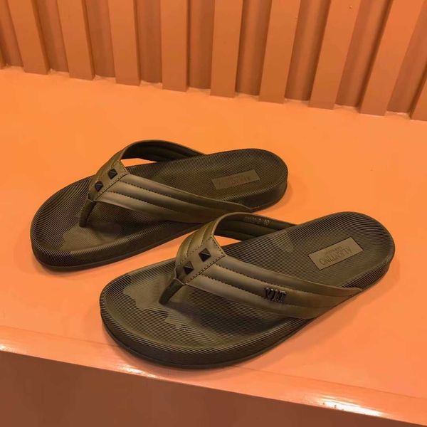 british style men sandals 2021 summer men shoes fashion outdoor slippers thick bottomed versatile flip flop beach shoes, Black
british style men sandals 2021 summer men shoes fashion outdoor slippers thick bottomed versatile flip flop beach shoes, Black