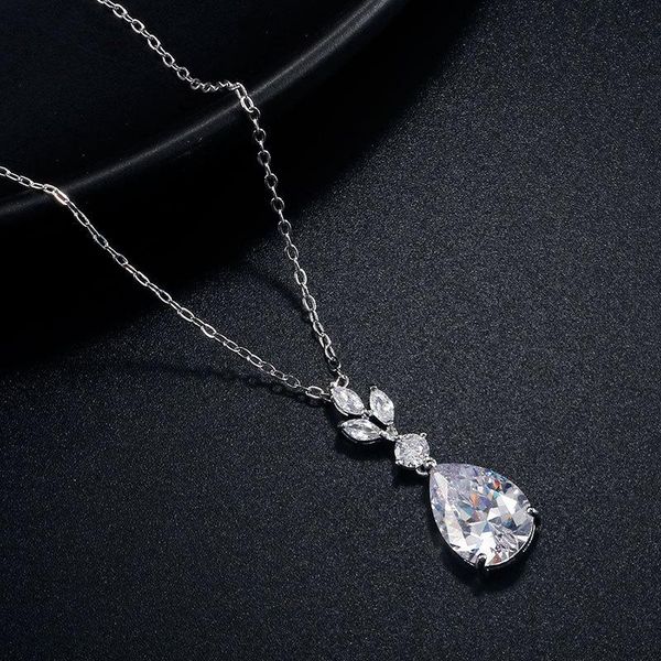pendant necklaces 2021 fashion temperament water drop copper inlaid zircon necklace lady engagement travel jewelry gift, Silver
pendant necklaces 2021 fashion temperament water drop copper inlaid zircon necklace lady engagement travel jewelry gift, Silver