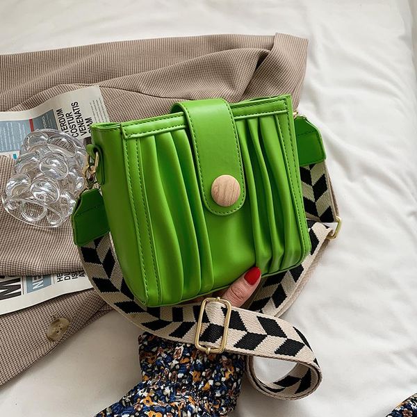 evening bags leftside folds mini pu leather crossbody shoulder bag for women 2021 fashion luxury handbags designer female travel
evening bags leftside folds mini pu leather crossbody shoulder bag for women 2021 fashion luxury handbags designer female travel