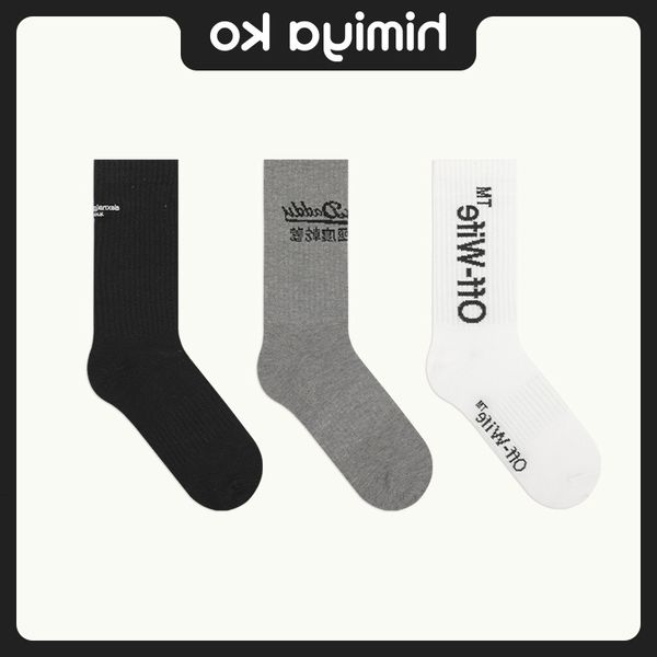 2021 spring / summer medium tube men's socks bootleg series trendy sock embroidery spoof couple, Black
2021 spring / summer medium tube men's socks bootleg series trendy sock embroidery spoof couple, Black