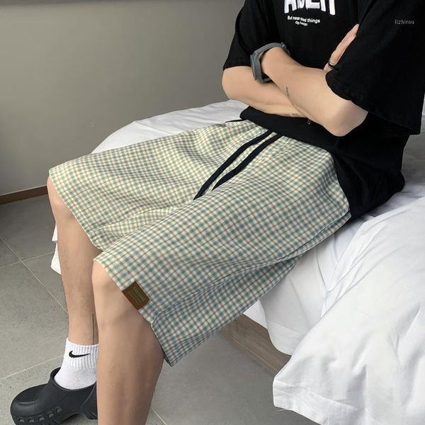 men's shorts 2021 summer hong kong style hit color straight men and women loose casual five-point pants middle trendy, White;black
men's shorts 2021 summer hong kong style hit color straight men and women loose casual five-point pants middle trendy, White;black