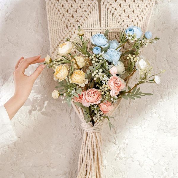 decorative flowers & wreaths 56cm rose silk artificial bouquet 4 big head and 3 bud fake for home wedding decorations table fall decor
decorative flowers & wreaths 56cm rose silk artificial bouquet 4 big head and 3 bud fake for home wedding decorations table fall decor